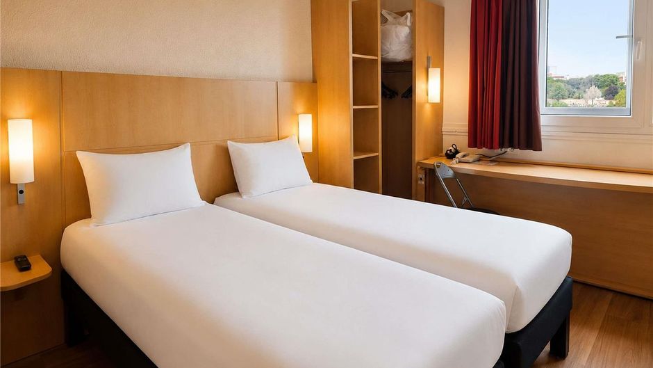 Ibis Paris Porte d'Italie Room