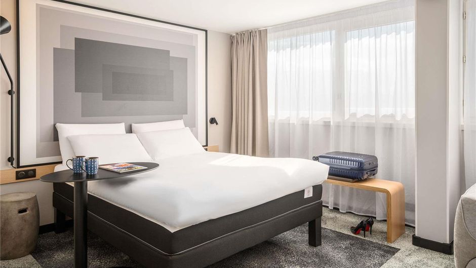 Ibis Hotel Villefranche sur Saone Room