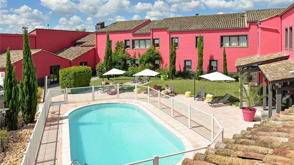 Ibis Hotel Macon Sud Pool