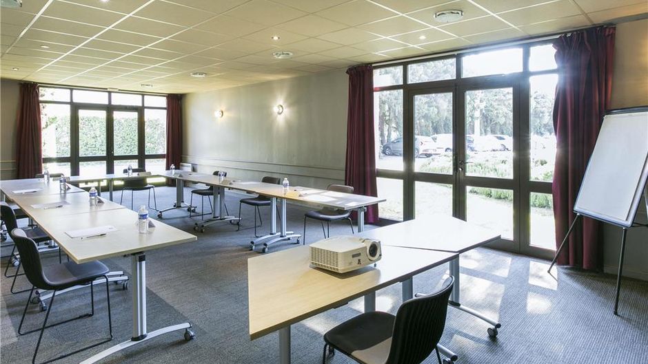 Hotel Ibis Avignon Sud Meeting