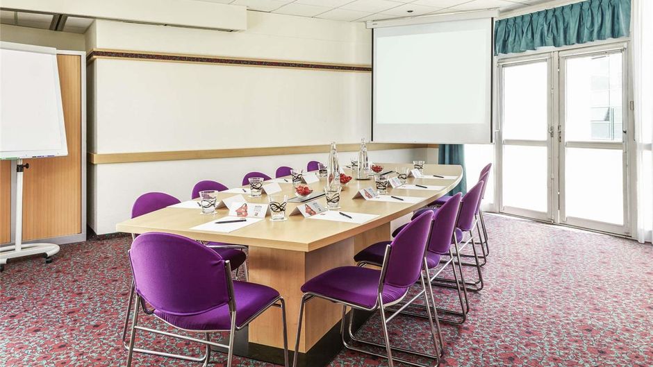 Ibis Chartres Ouest Luce Meeting
