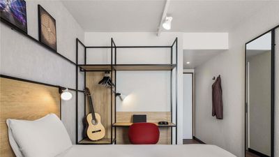 Ibis Chartres Ouest Luce