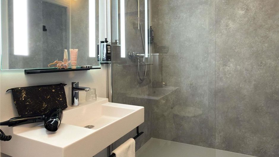 Ibis Rennes Beaulieu Room