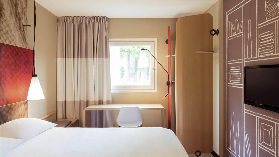 Ibis Hotel Compiegne Sud Room