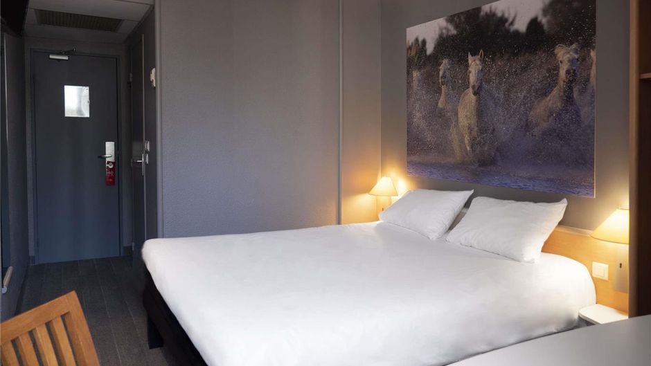 Ibis Arles Exterior