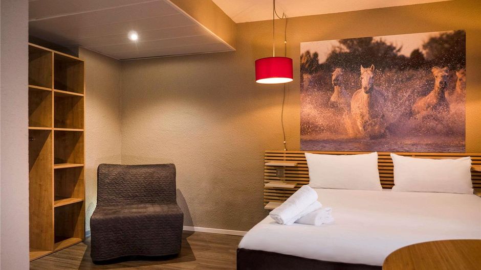 Ibis Arles Room
