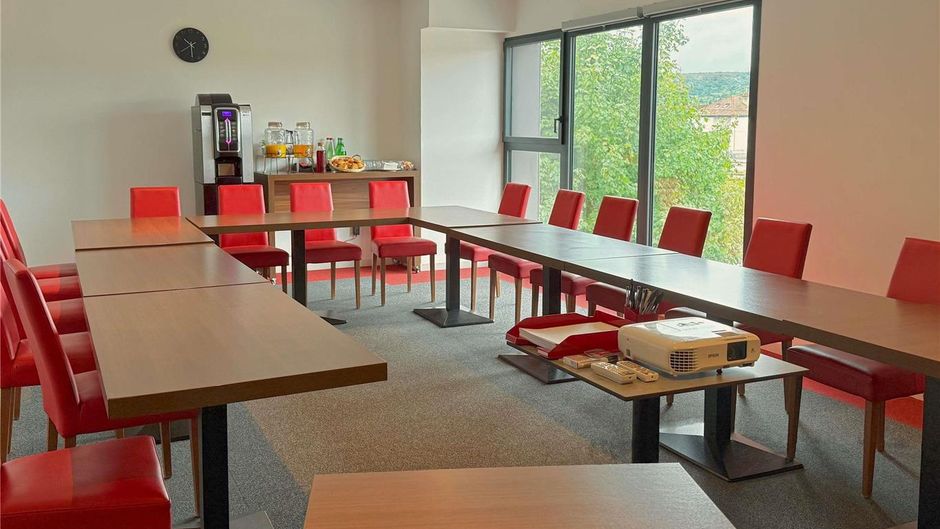 Ibis Hotel Dijon Sud Meeting