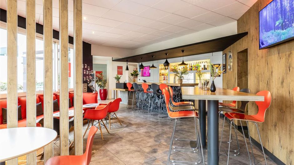 Hotel Ibis Chalons en Champagne Exterior