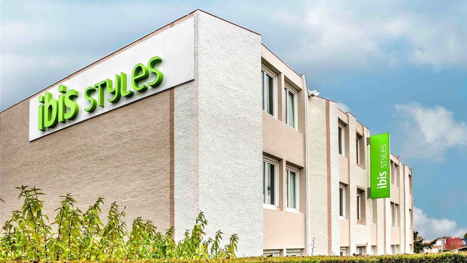 Ibis Hotel Rouen Barentin Exterior