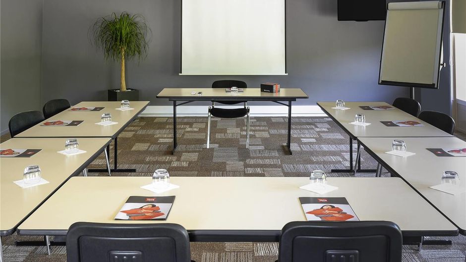 Ibis Hotel Roanne Meeting
