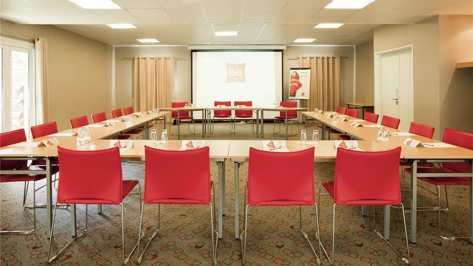 Ibis Hotel Senlis Meeting