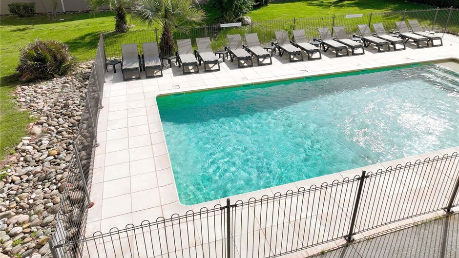 Hotel Ibis Aix en Provence Exterior