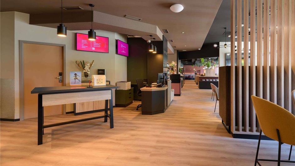 Ibis Hotel Paderborn Exterior