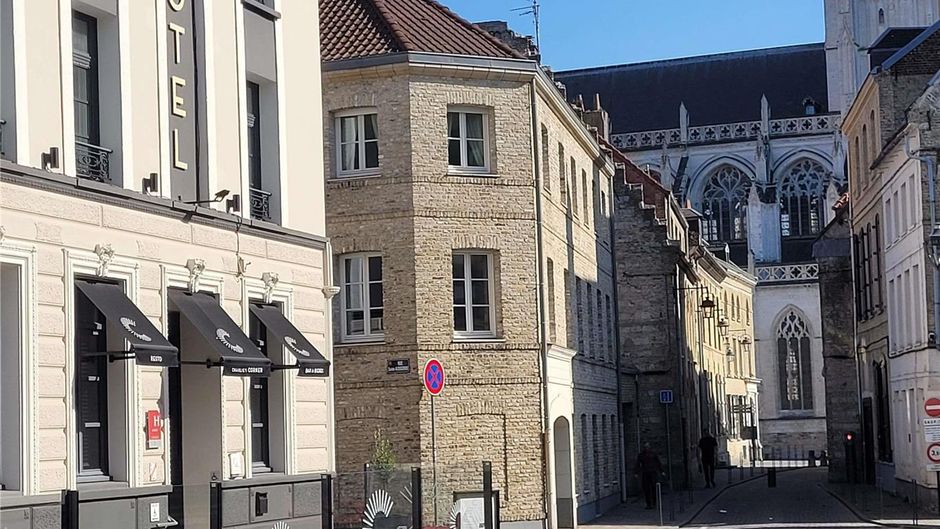 Ibis Hotel St Omer Exterior