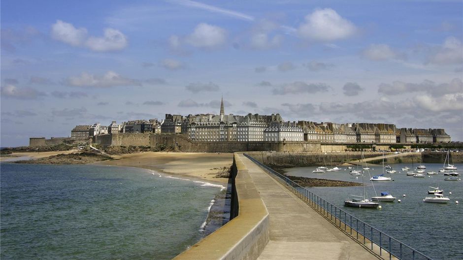 Ibis Saint-Malo La Madeleine Other