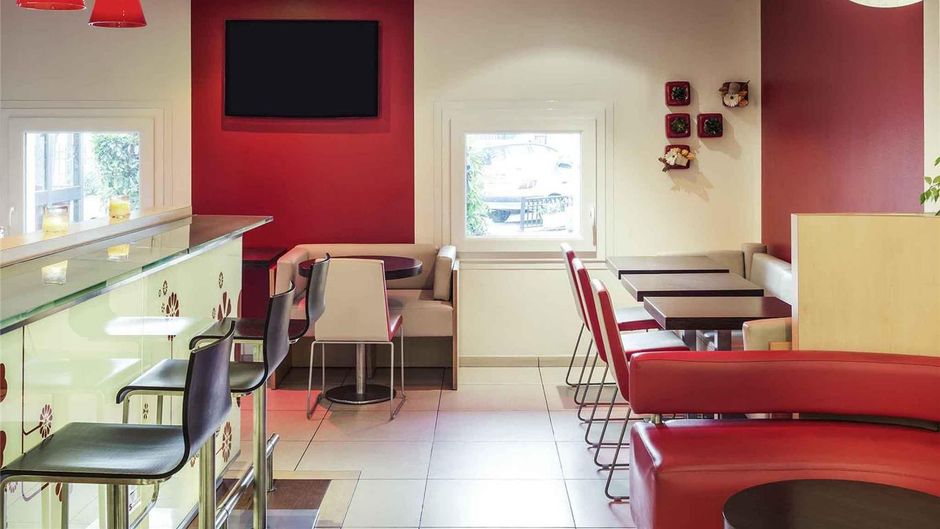 Hotel Ibis Epinay-sur-Seine Exterior