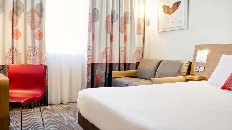 Novotel Gerland Musee des Confluences Room
