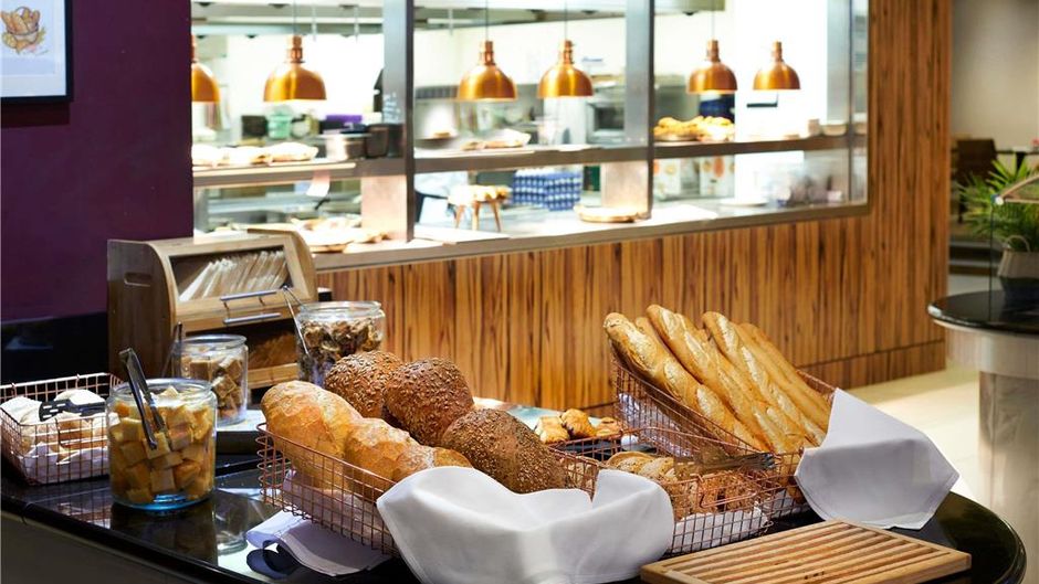 Novotel London West Restaurant