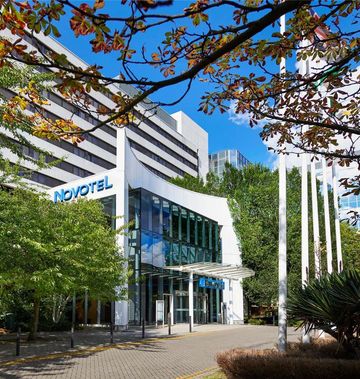 Novotel London West