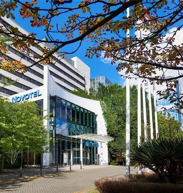 Novotel London West