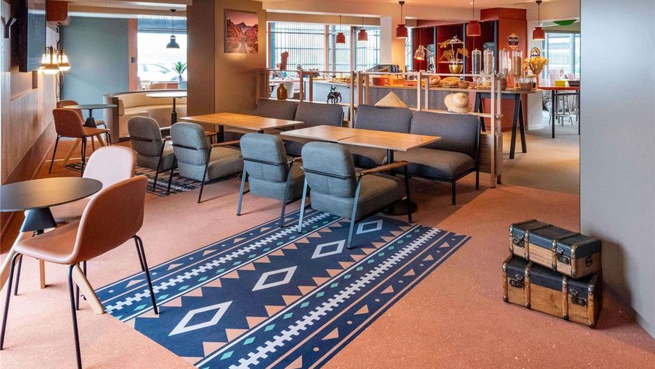 Ibis Styles Rouen Parc Expo Exterior