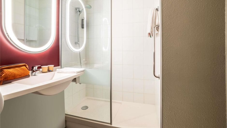 Ibis Aulnay Paris Nord Expo Room