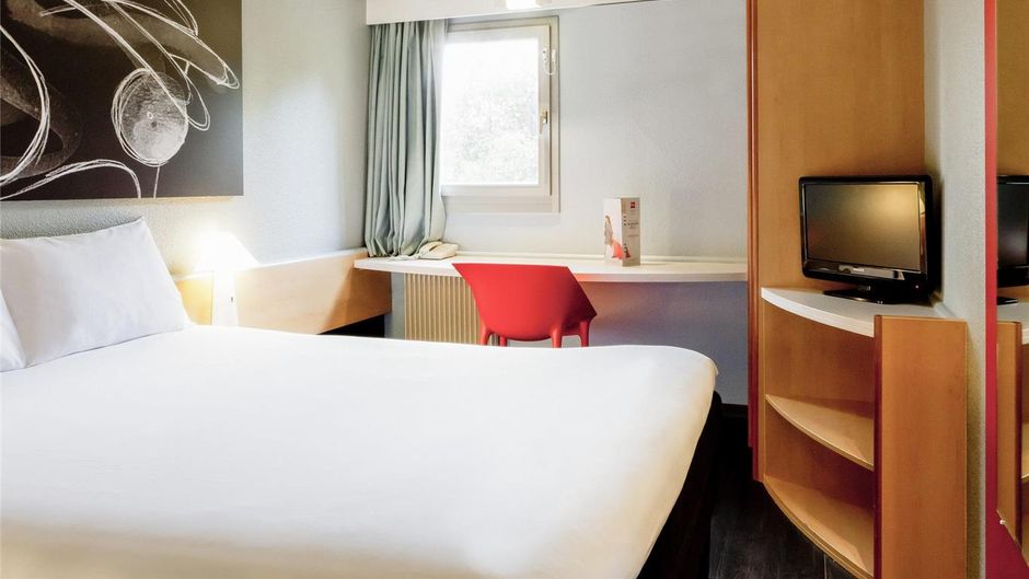 Ibis Hotel Lyon Nord Exterior