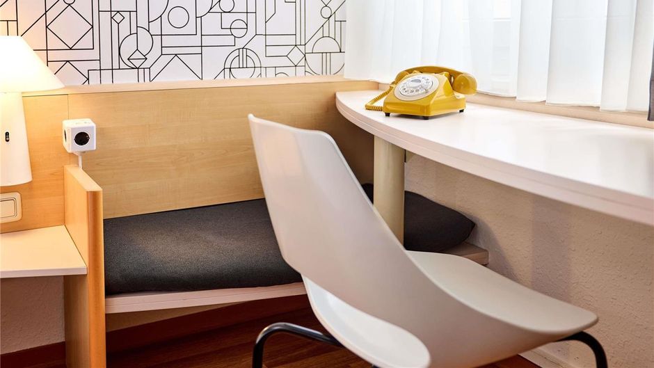 Ibis Hotel Hauptbahnhof Room
