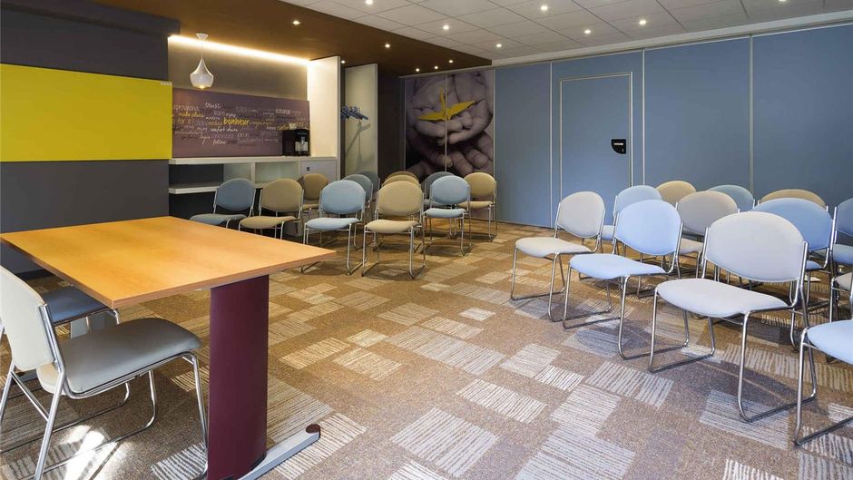 Ibis Hotel Deauville Meeting