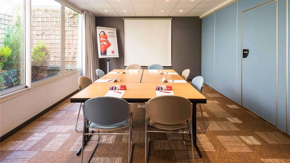 Ibis Hotel Deauville Meeting