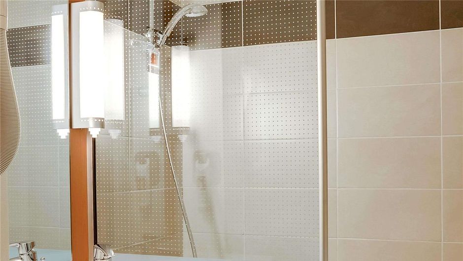 Ibis Hotel Salon-de-Provence Room