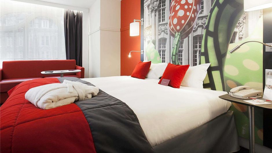 Mercure Centre Le Royal Room