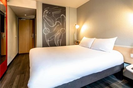 Ibis Bourges