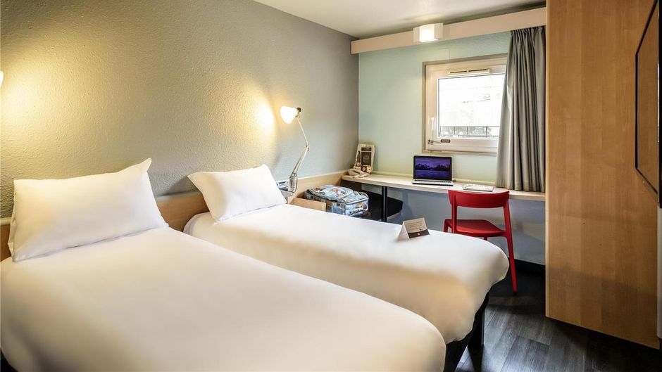 Ibis Bourges Room