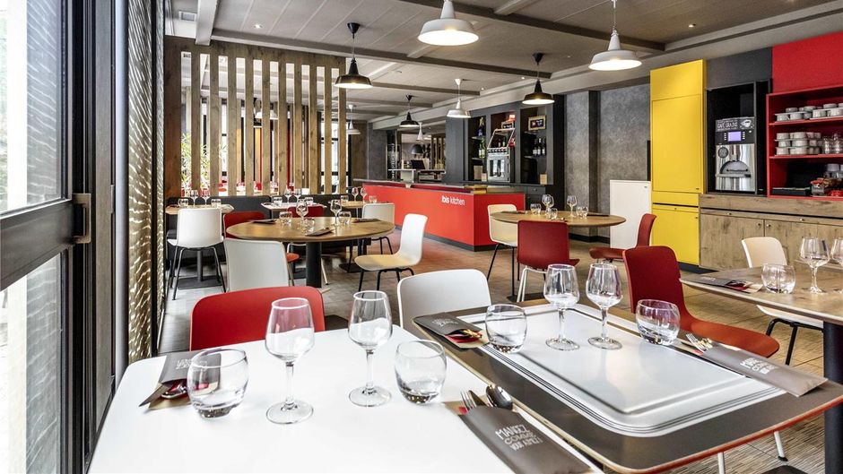 Ibis Bourges Restaurant