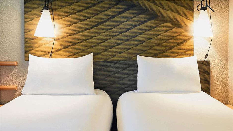 Ibis Toulon La Seyne Sur Mer Room