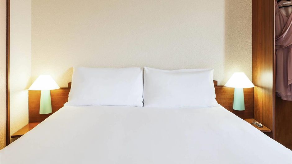 Ibis Douala Room