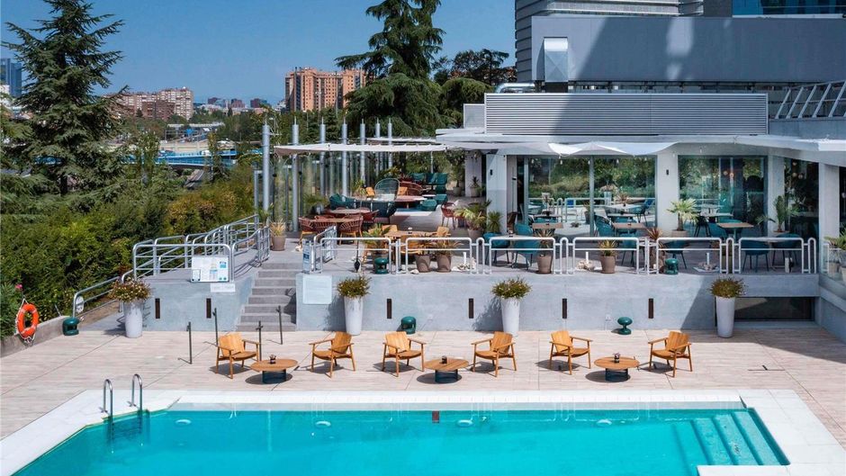Novotel Madrid City Las Ventas Hotel Pool