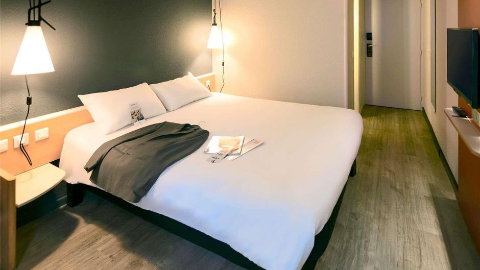 Ibis Nantes La Beaujoire Room