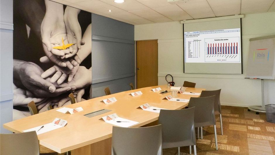Ibis Nantes La Beaujoire Meeting