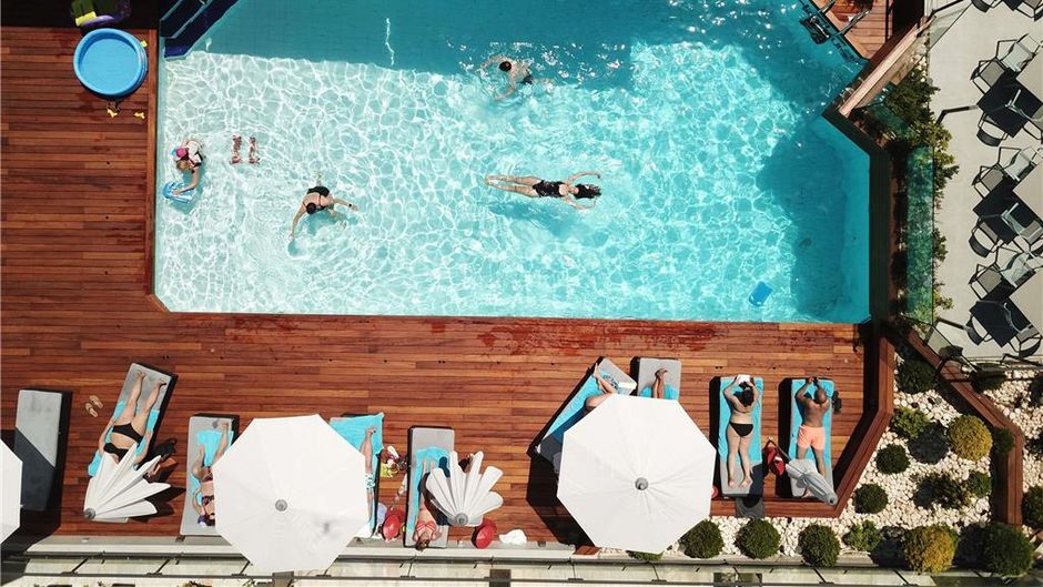 Novotel Athenes Pool