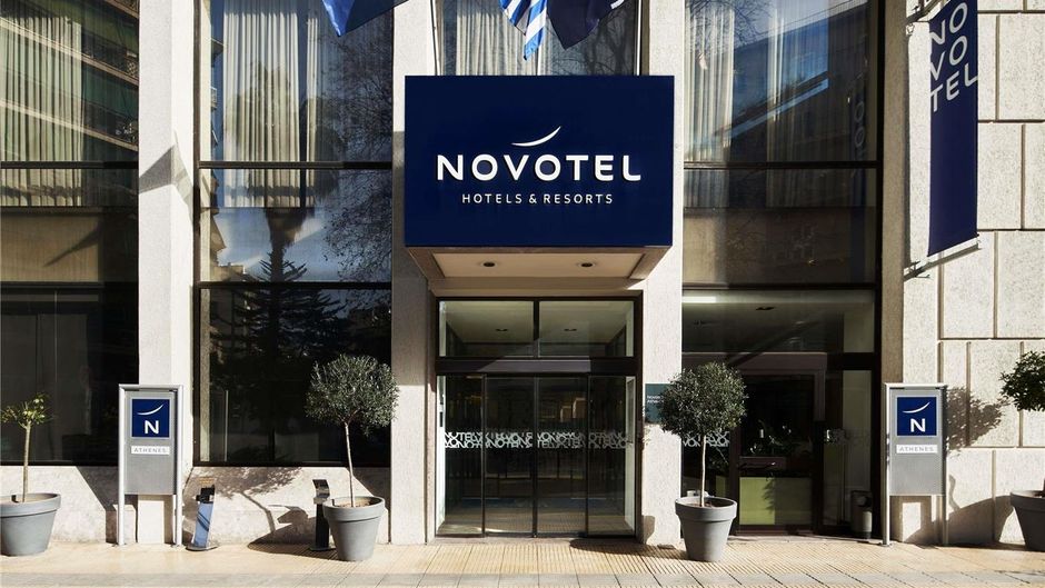Novotel Athenes Exterior