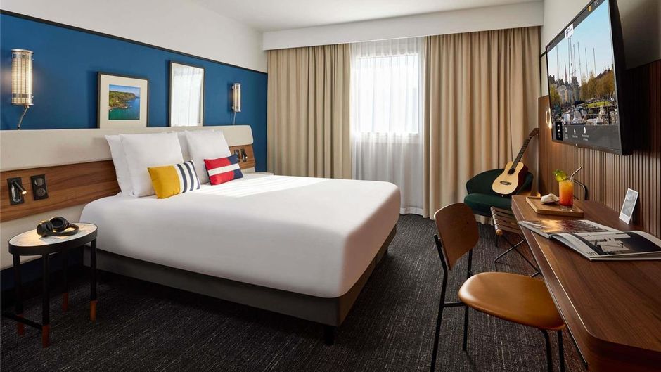 Mercure Caen Centre Room