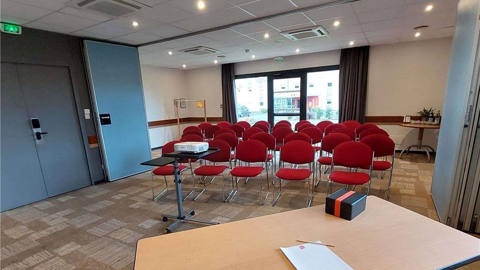 Ibis Hotel Avranches Meeting