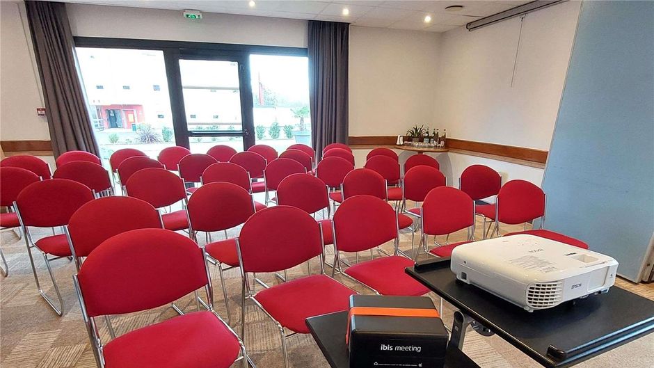 Ibis Hotel Avranches Meeting