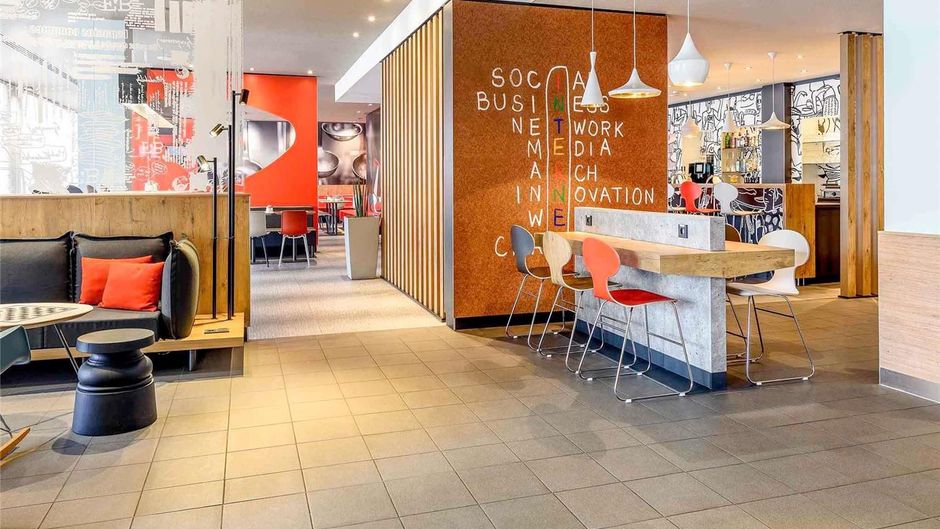 Hotel Ibis Nuernberg Centrum Exterior