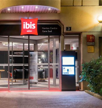Ibis Nantes Centre Gare Sud