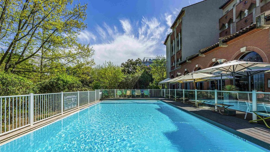 Novotel Toulouse Centre Pool