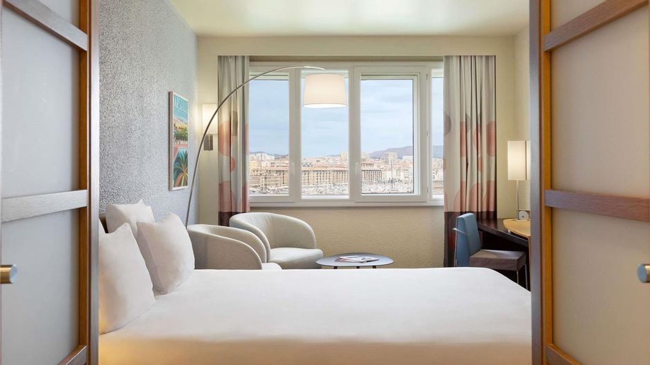 Novotel Marseille Vieux Port Room