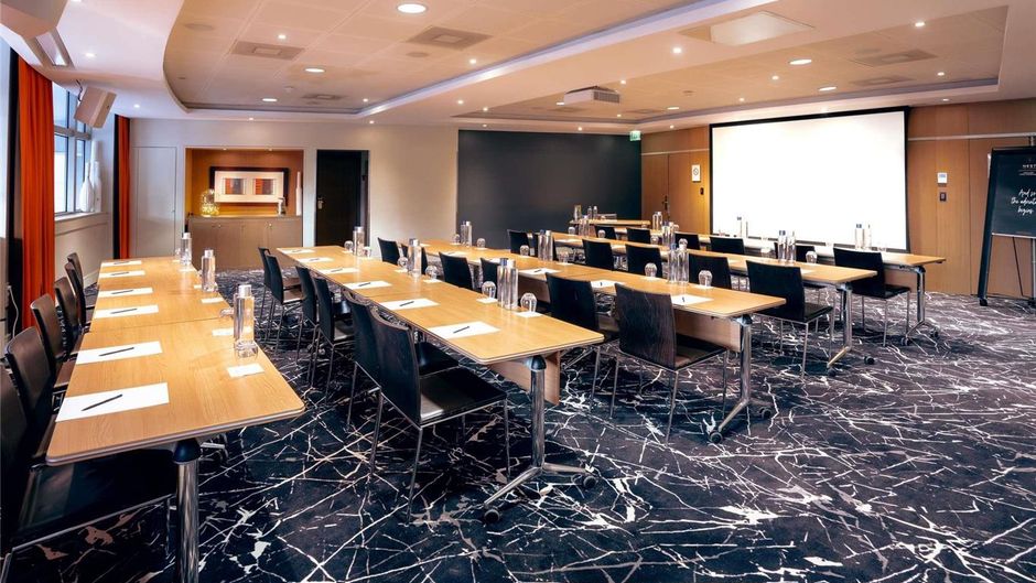 Nest  La Defense by Mgallery Meeting